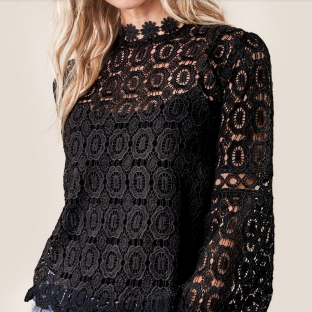 Sugarlips Black Daisy Lace Mockneck Top Shirt Size xs